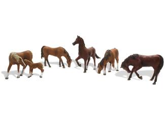 Woodland H0 1842 Paarden en veulens - Modeltreinshop