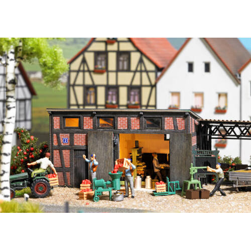 Busch H0 1178 Ciderfabriek accessoires - Modeltreinshop