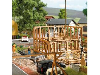 Busch H0 1371 Vakwerkhuis in aanbouw - Modeltreinshop