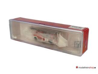 Brekina H0 47073 Mercedes Benz L 1519 DLK 30 rood/wit met bedieningsstation Brandweer - Modeltreinshop