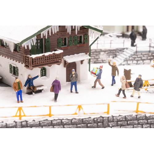 Faller H0 151711 Voorbijgangers in de winter - Modeltreinshop