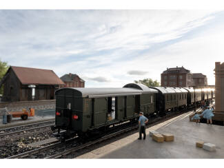 Marklin H0 43141 vijf delige Set personenrijtuigen "Donderbus" - Modeltreinshop