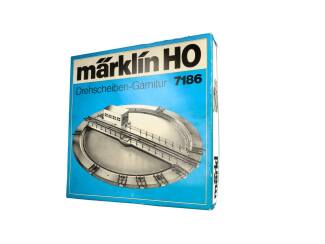 Marklin H0 7186 V02 Elektrisch bedienbare draaischijf M-Rail - Modeltreinshop