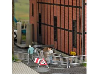 Busch H0 79874 Blokkade opzetten voor wegwerkzaamheden - Modeltreinshop