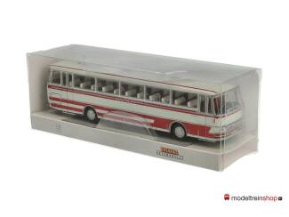 Brekina H0 56055 Setra S 150 H lichtgrijs - rood - Modeltreinshop