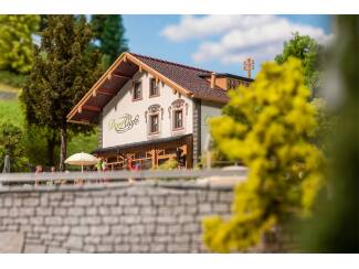 Faller HO 191836 Alpenhuis met café - Modeltreinshop