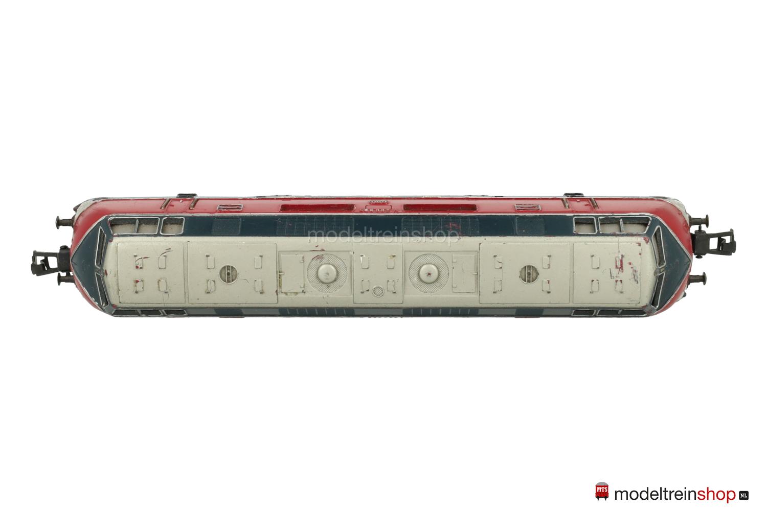 Marklin H0 3021 V08 Diesel Locomotief BR V 200 DB – Modeltreinshop Marklin H0 3021 V08 Diesel Locomotief BR V 200 DB - Modeltreinshop