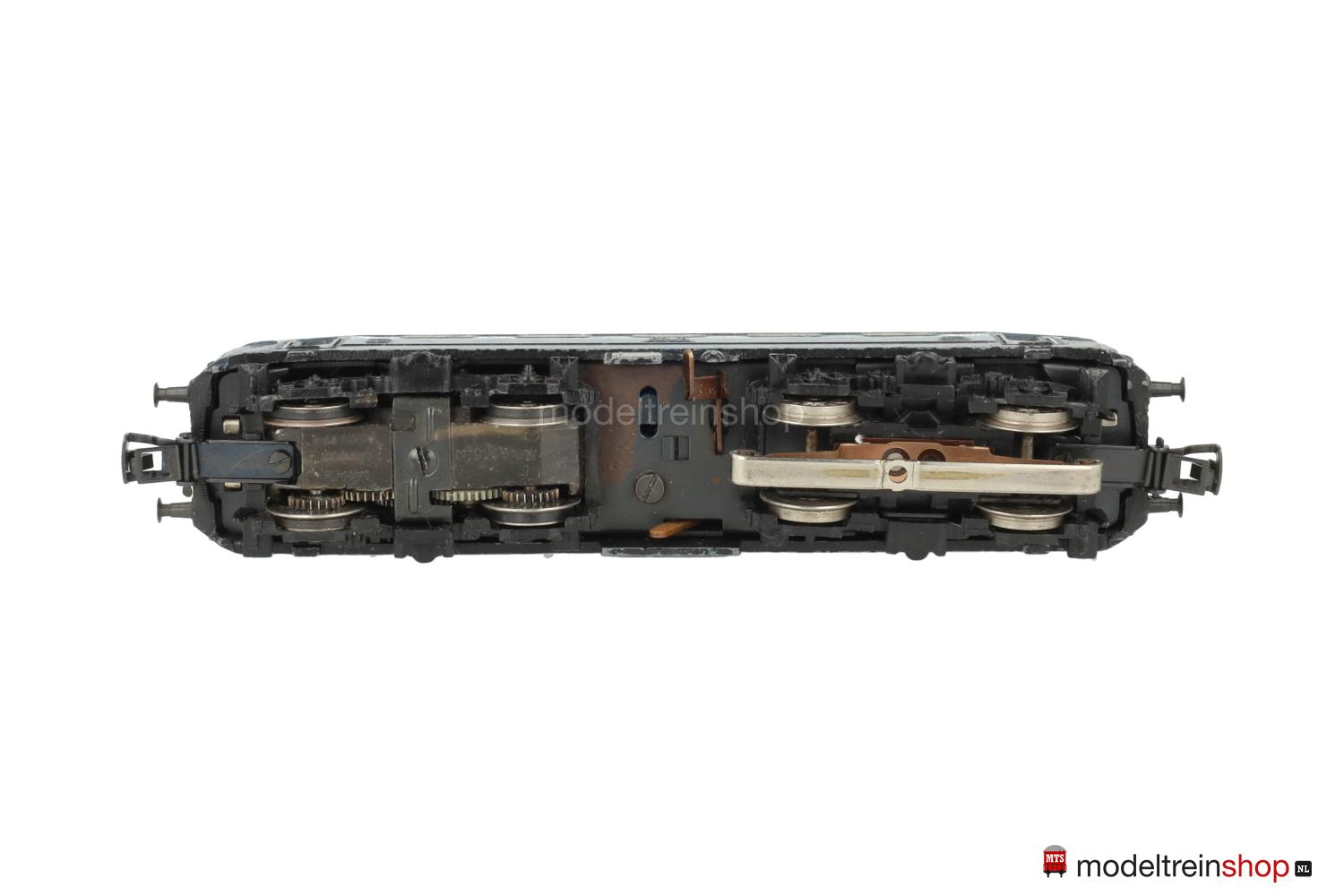 Marklin H0 3034 V1 Electrische Locomotief BR141 DB – Modeltreinshop Marklin H0 3034 V1 Electrische Locomotief BR141 DB - Modeltreinshop