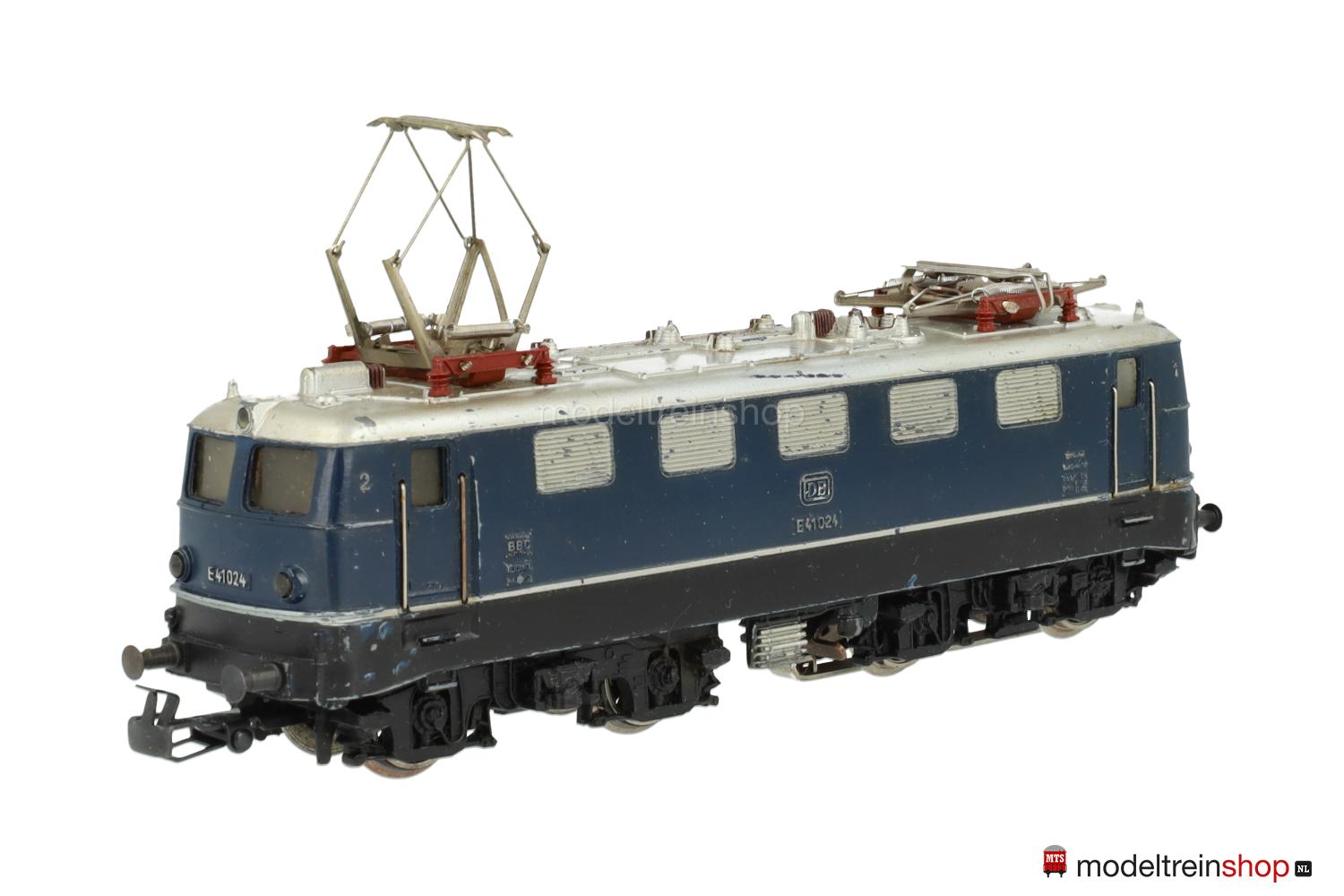Marklin H0 3034 V1 Electrische Locomotief BR141 DB – Modeltreinshop Marklin H0 3034 V1 Electrische Locomotief BR141 DB - Modeltreinshop