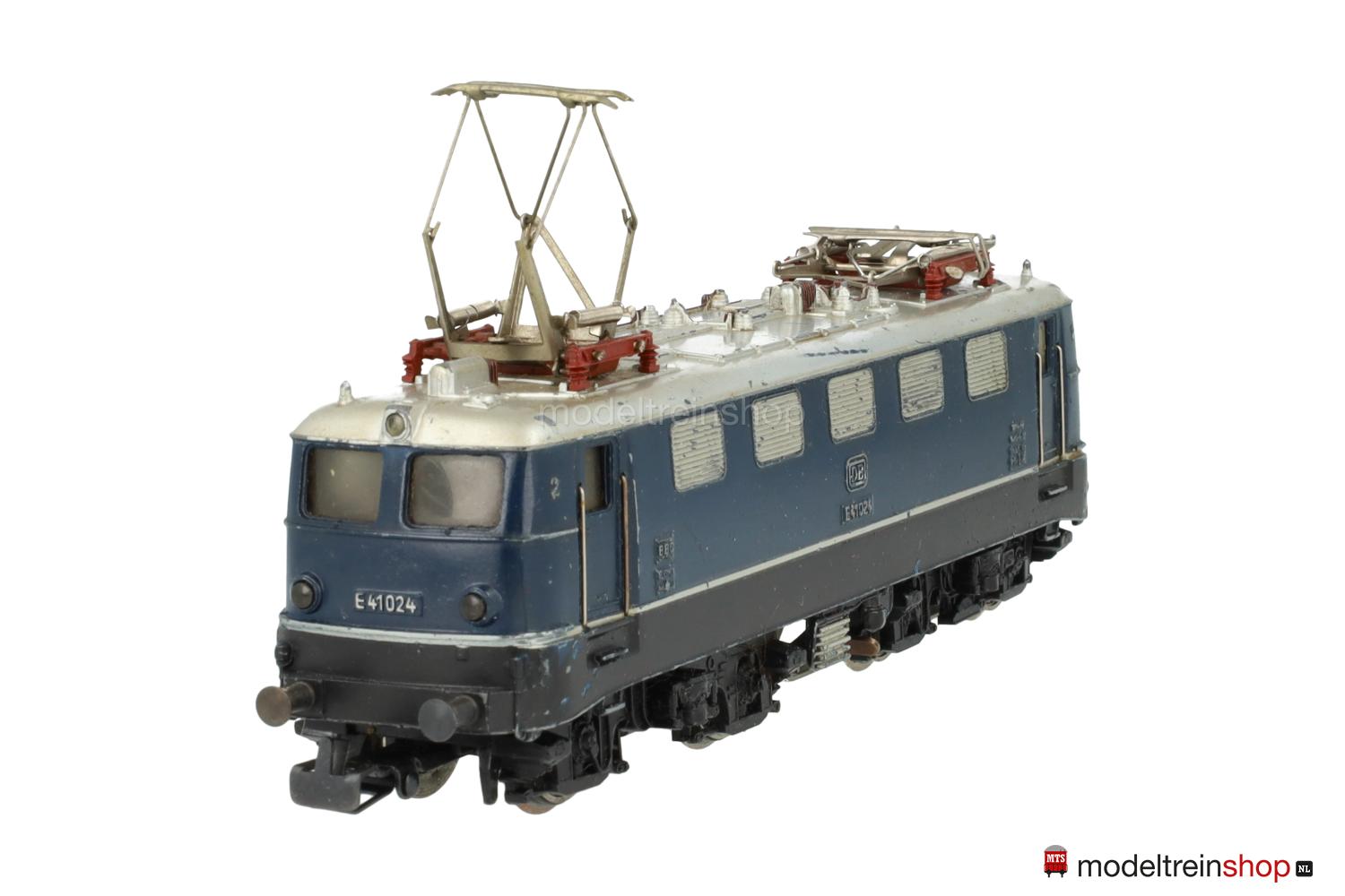 Marklin H0 3034 V1 Electrische Locomotief BR141 DB – Modeltreinshop Marklin H0 3034 V1 Electrische Locomotief BR141 DB - Modeltreinshop