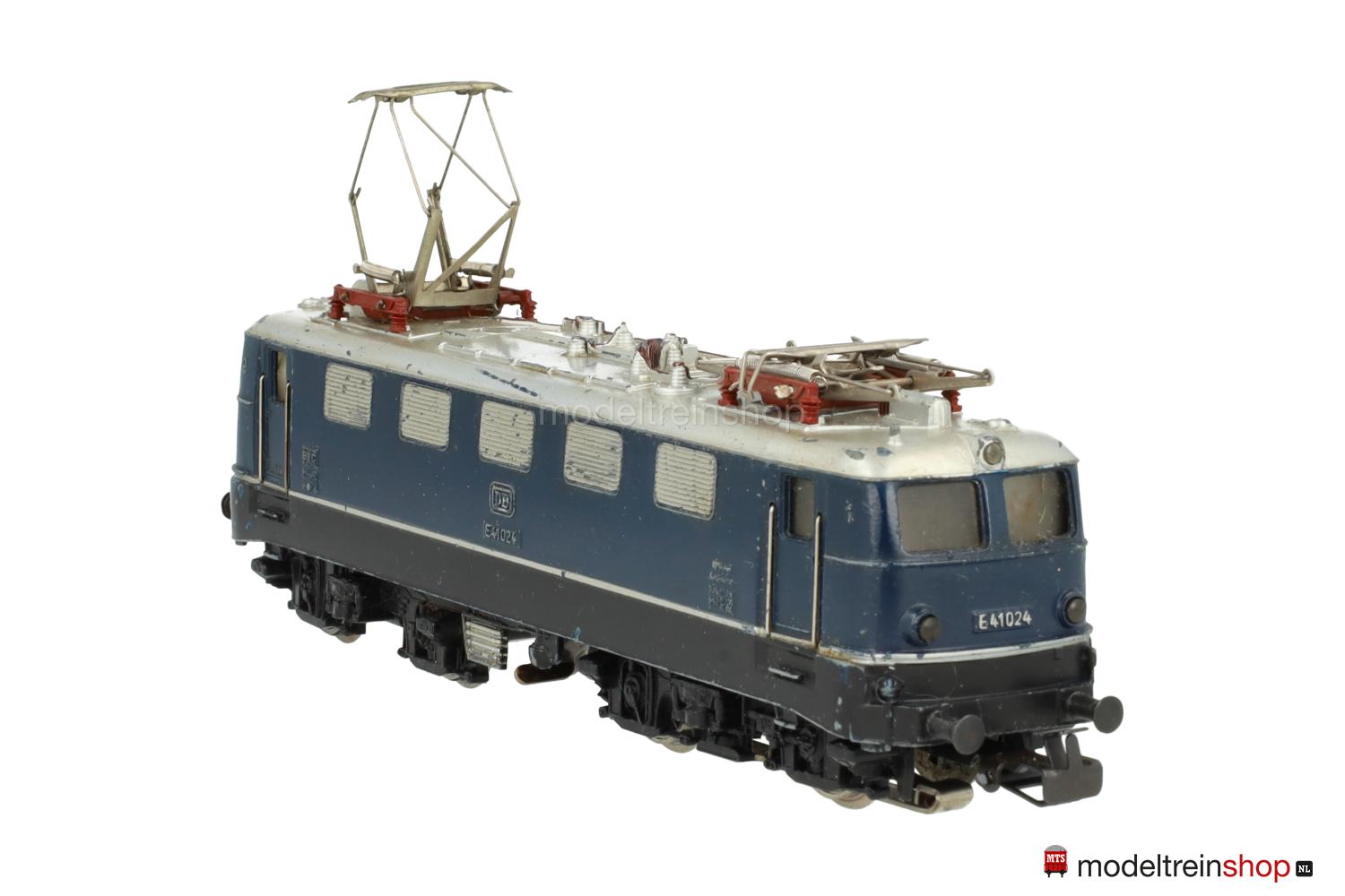 Marklin H0 3034 V1 Electrische Locomotief BR141 DB – Modeltreinshop Marklin H0 3034 V1 Electrische Locomotief BR141 DB - Modeltreinshop