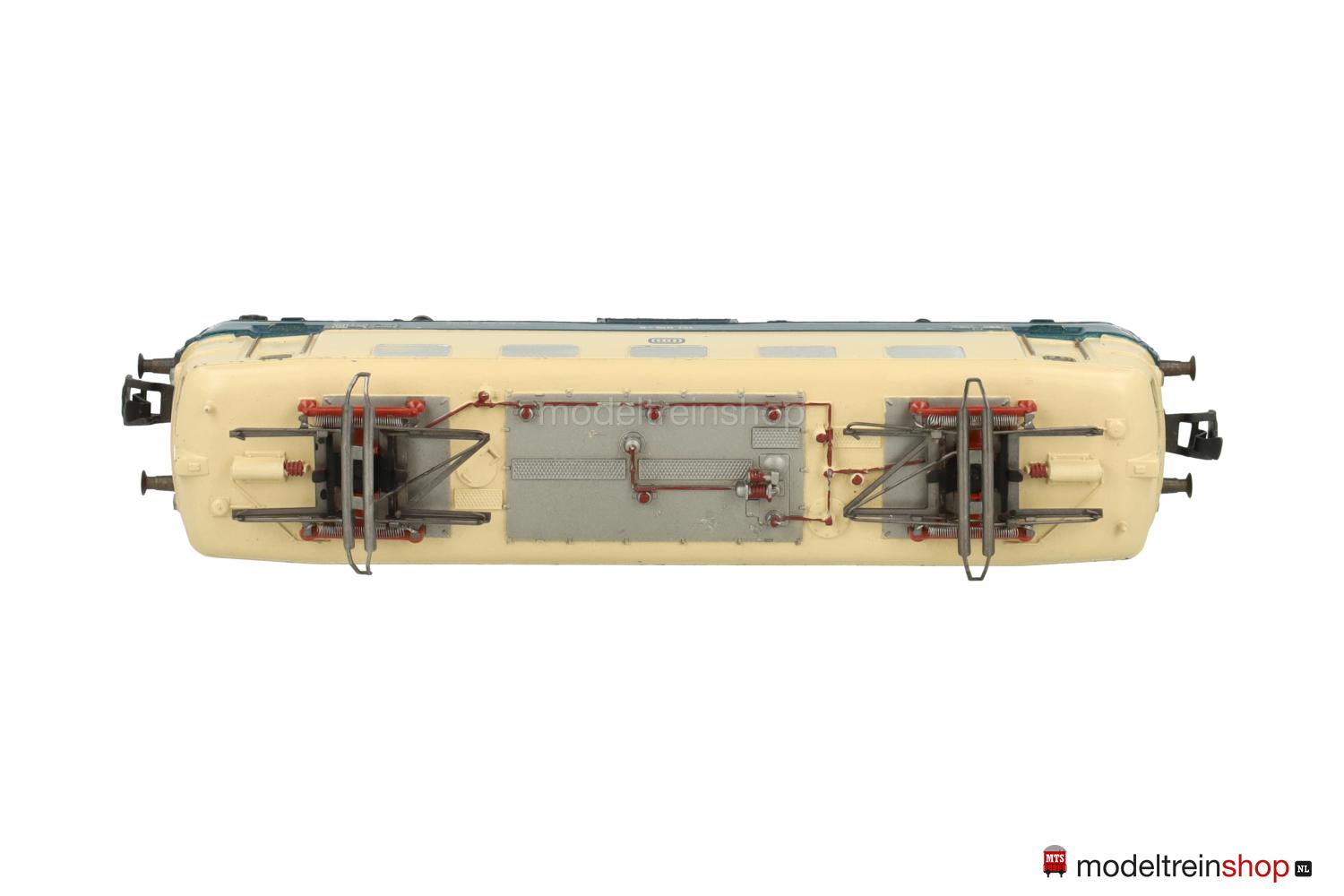 Marklin H0 3034 V5 Electrische Locomotief BR141 DB – Modeltreinshop Marklin H0 3034 V5 Electrische Locomotief BR141 DB - Modeltreinshop