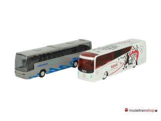 H0 Bussen - Ajax Amsterdam en Jonckheere - Modeltreinshop