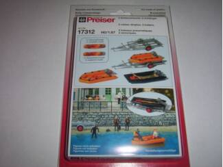 Preiser H0 17312 bouwpakket - Drie rubberboten en twee aanhangers - Modeltreinshop