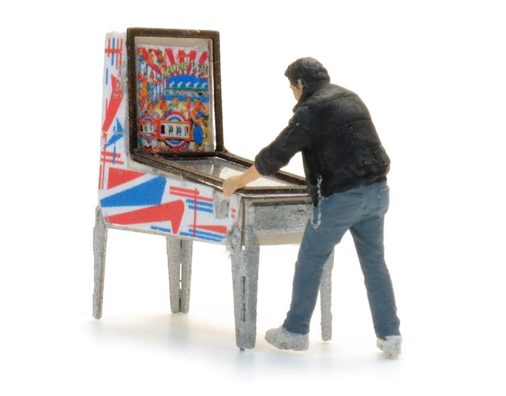 Artitec H0 387.694 Flipperkast met figuur - Modeltreinshop Artitec H0 387.694 Flipperkast met figuur - Modeltreinshop