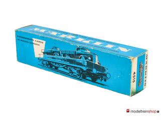 Marklin H0 4515 V03 Lageboordwagen 00t / Rklmm-tu van de DB beladen met 2 vrachtwagens - Modeltreinshop