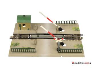 Marklin H0 7390 / 457 V05 Spoorwegovergang M rail - Modeltreinshop