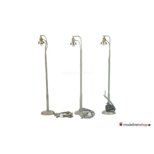 Marklin H0 448/5 Booglamp 3 stuks - 7048 - Modeltreinshop