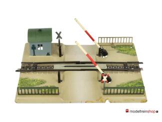 Marklin H0 7390 V7 Spoorwegovergang M rail - Modeltreinshop