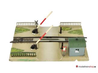 Marklin H0 7390 V7 Spoorwegovergang M rail - Modeltreinshop
