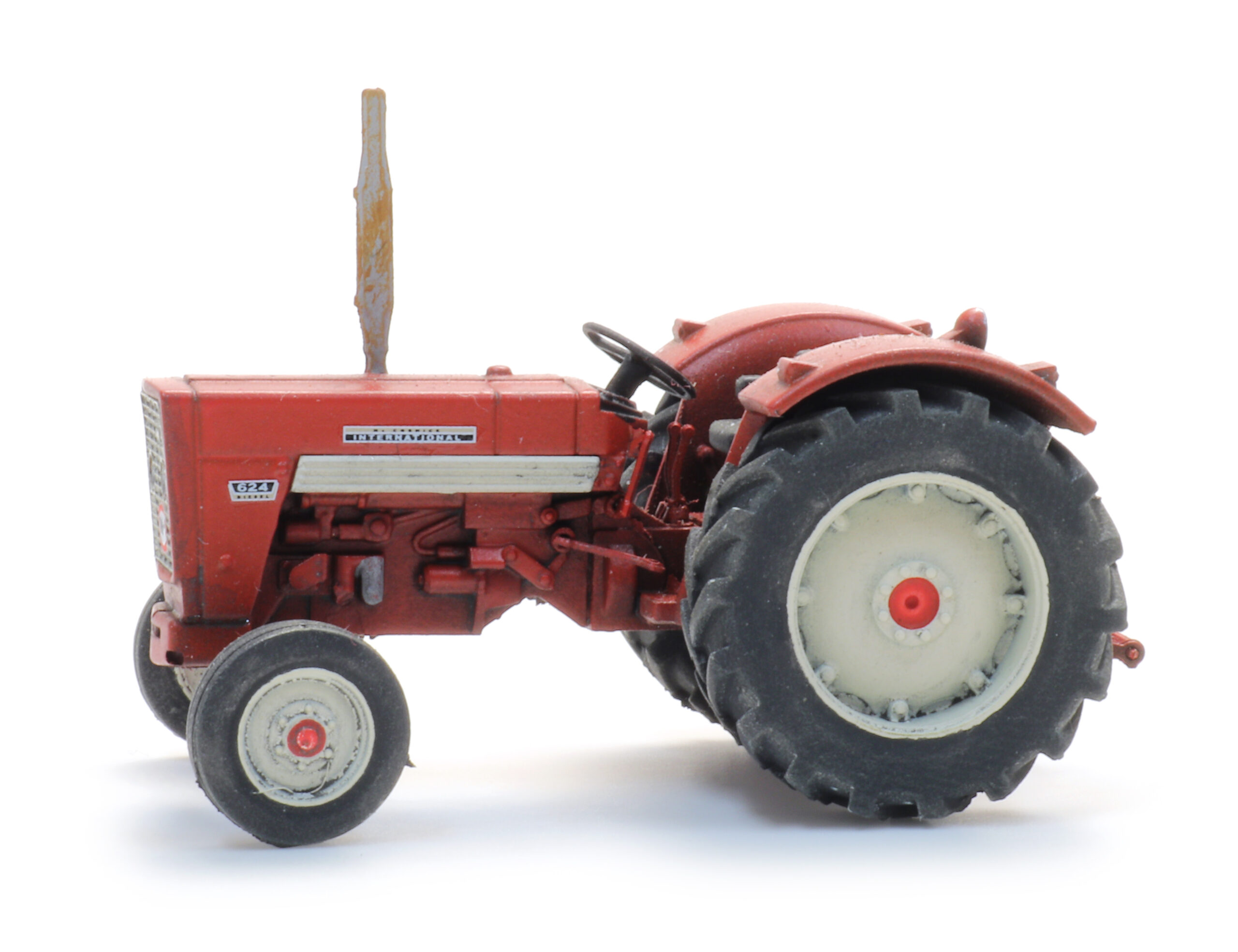 Artitec H0 10.461 McCormick International 624 tractor - bouwpakket - Modeltreinshop