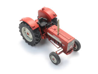 Artitec H0 10.461 McCormick International 624 tractor - bouwpakket - Modeltreinshop