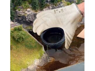 Noch Water-Drops easy. Dit middel kunt u verwarmen in de hetelichtoven (150 graden) waardoor het vloeibaar wordt en u het makkelijk kunt gieten. Let op! Plaats dit niet in de -magnetron- daar de plastic verpakking dan zal smelten. - Modeltreinshop