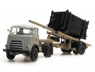 Artitec H0 487.011.02 DAF Trekker, Losser open laadkist zwart cab '59 van Gend & Loos - Modeltreinshop