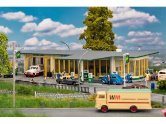 Faller HO 130592 Groot BP-tankstation - Modeltreinshop
